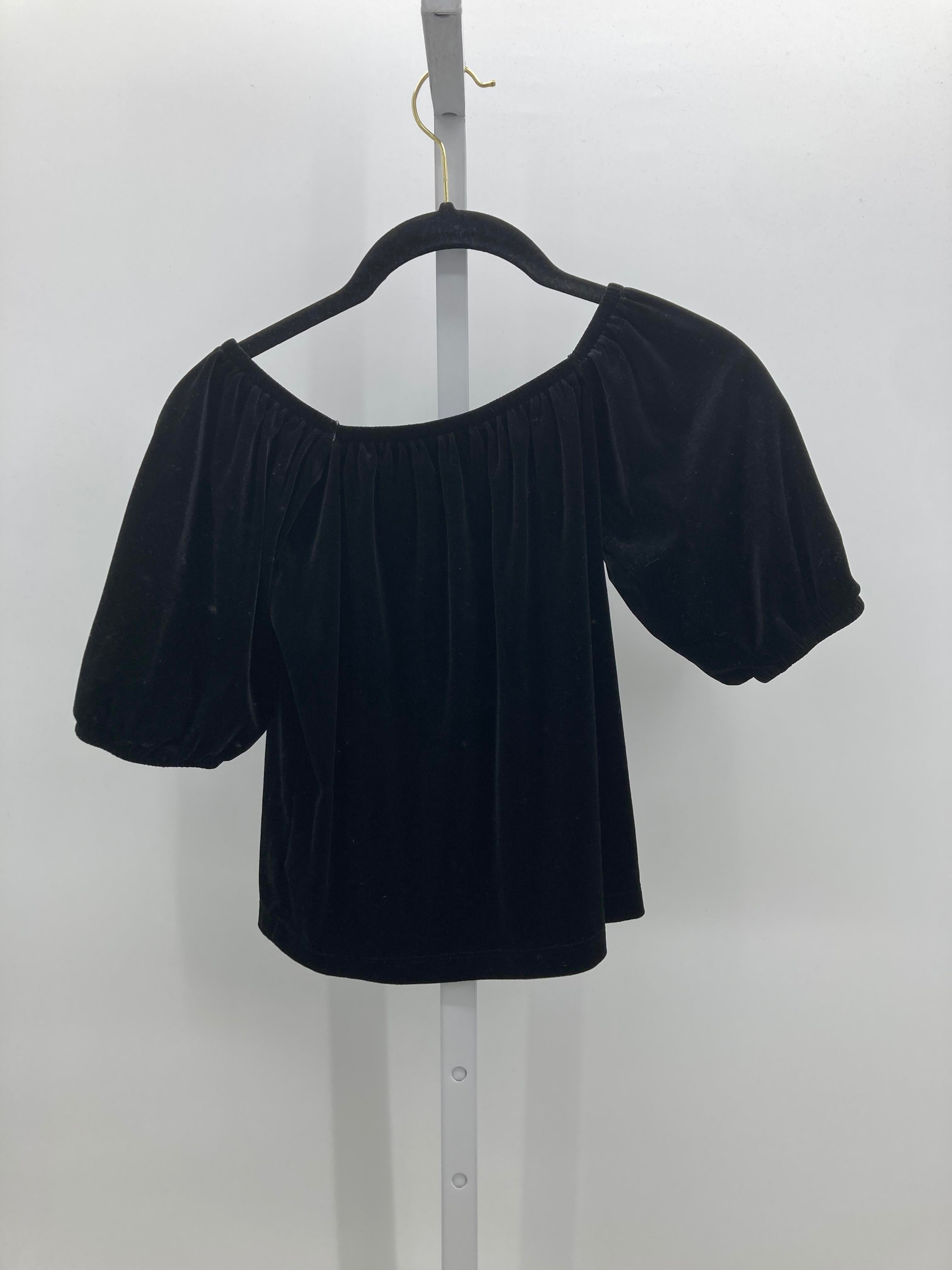 Old Navy Size 10-12 Girls Short Sleeve Shirt