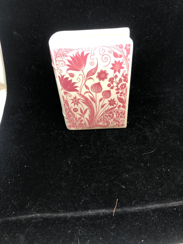 BOOK VASE W/PINK FLORALS.