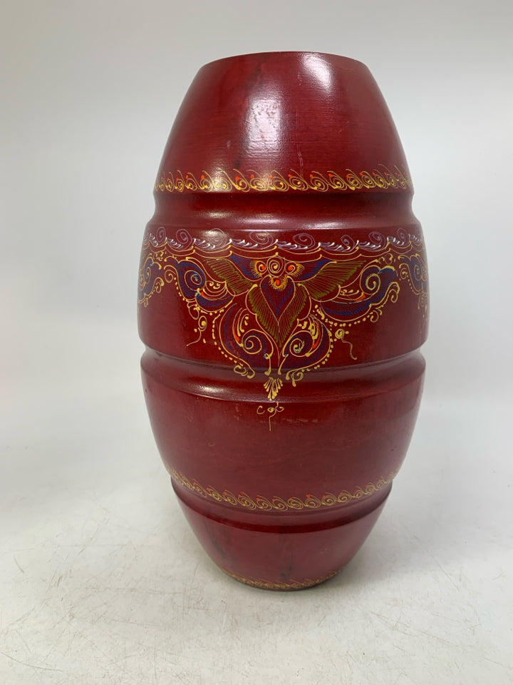 CHERRY WOOD HEAVY DRY VASE W/ PAINTED DETAILS.