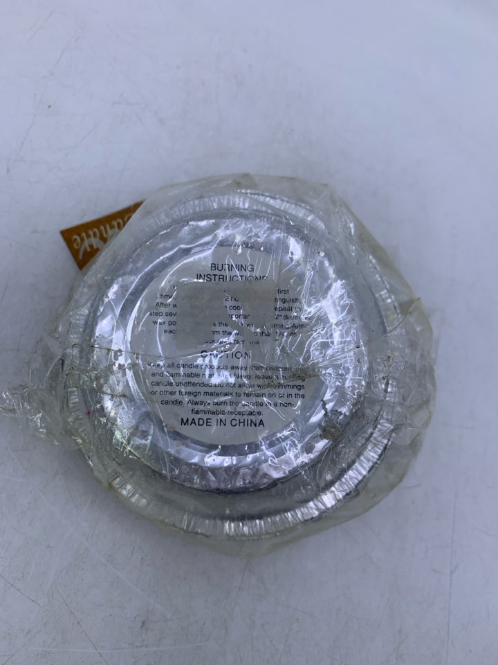 APPLE PIE SHAPED CANDLE.