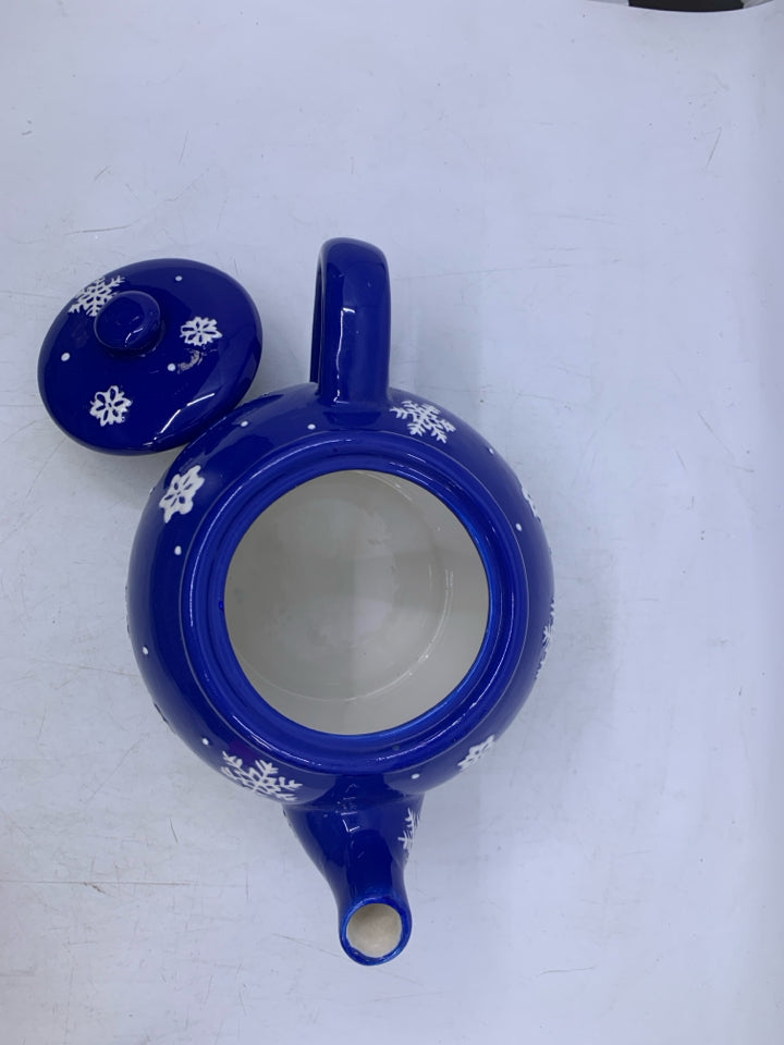DARK BLUE EMBOSSED SNOWFLAKE TEA POT.