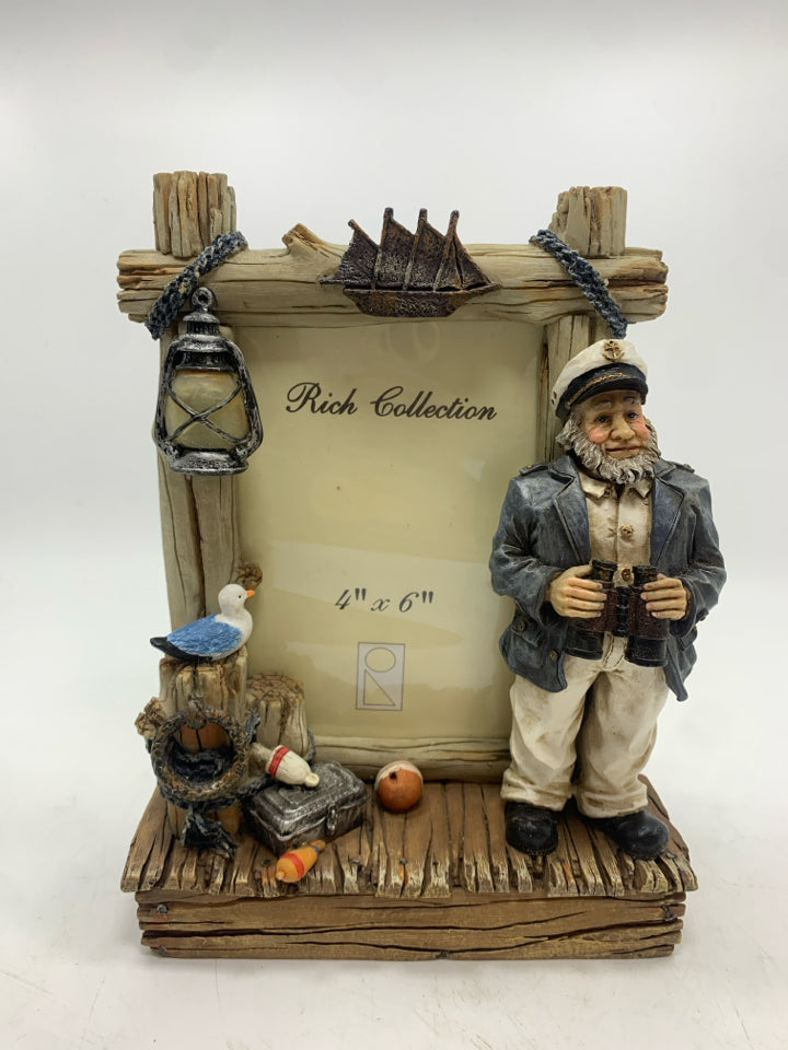 SEA CAPTAIN LIGHT UP RESIN FRAME.