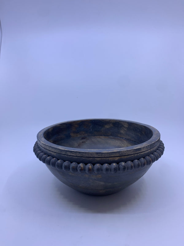 DISTRESSED GREY BEADED WOODEN SALAD BOWL.