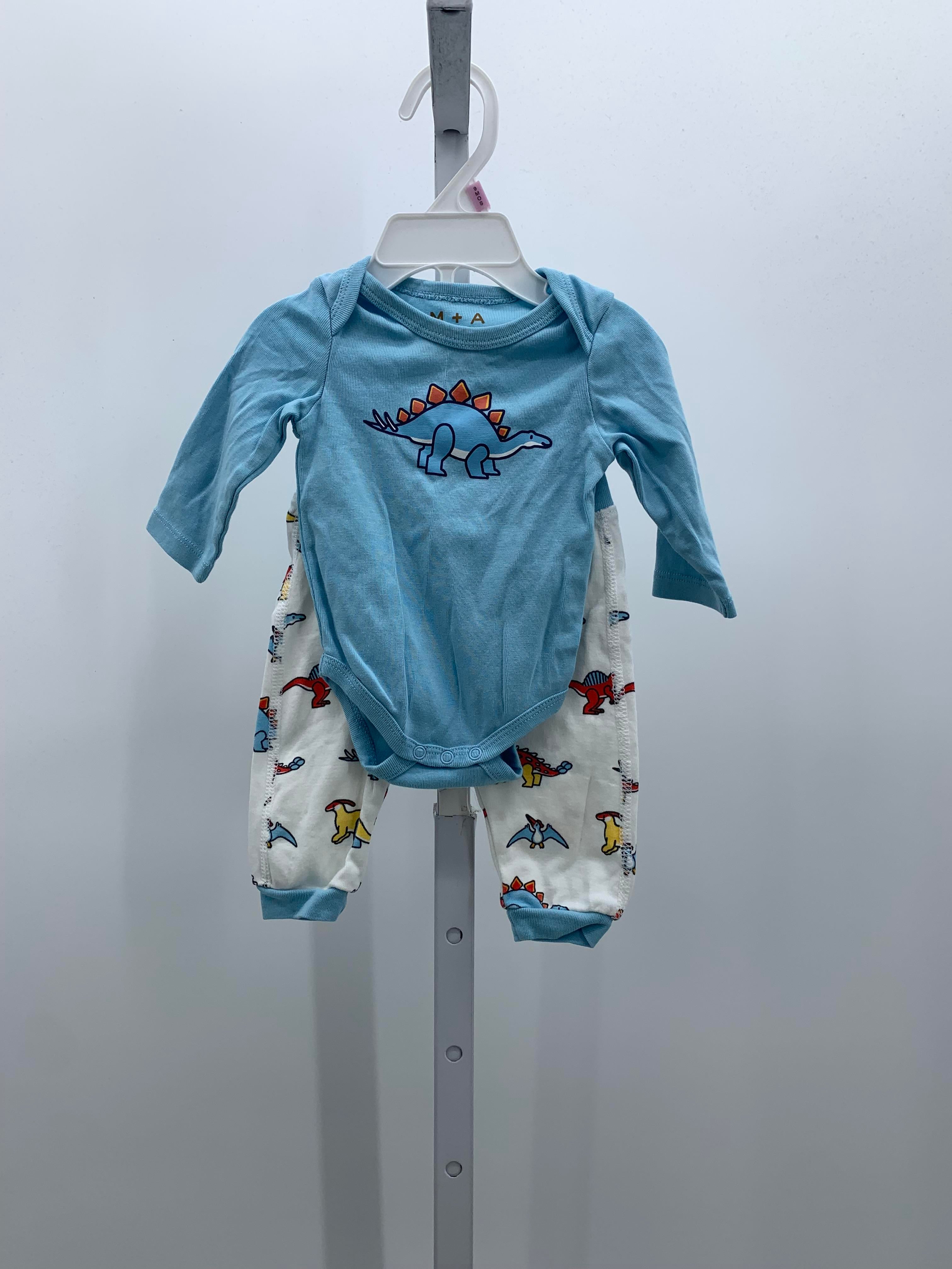 DINOS SHIRT AND PANTS.