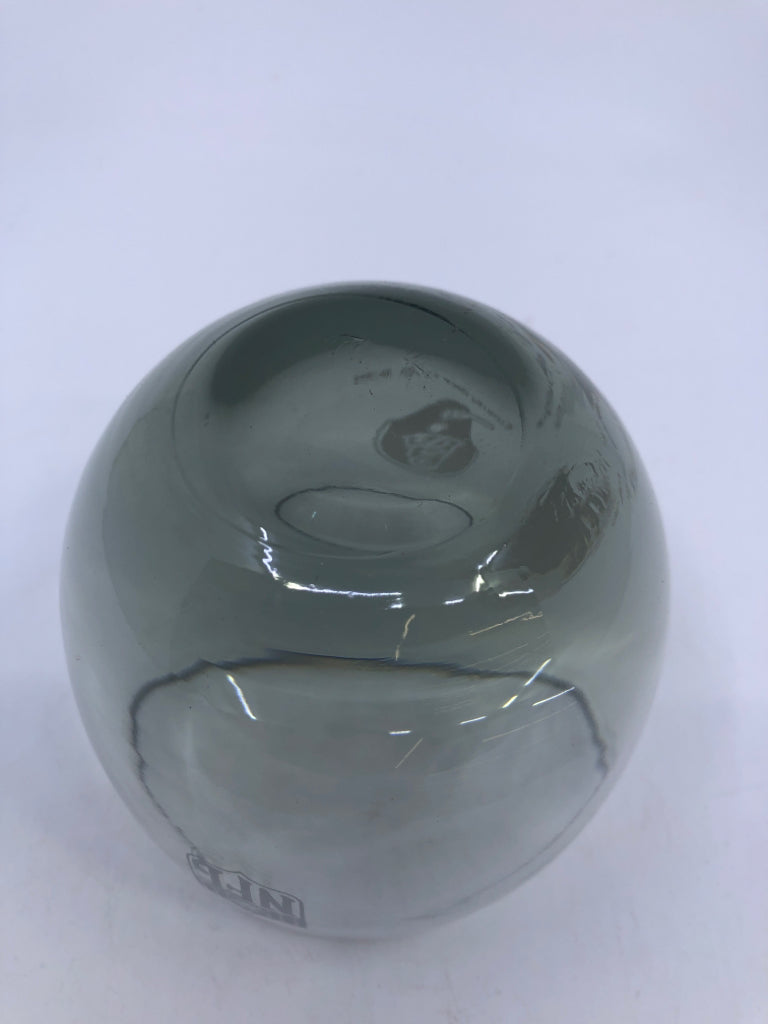 6 SHORT GREY GLASS PATRIOT GLASSES.