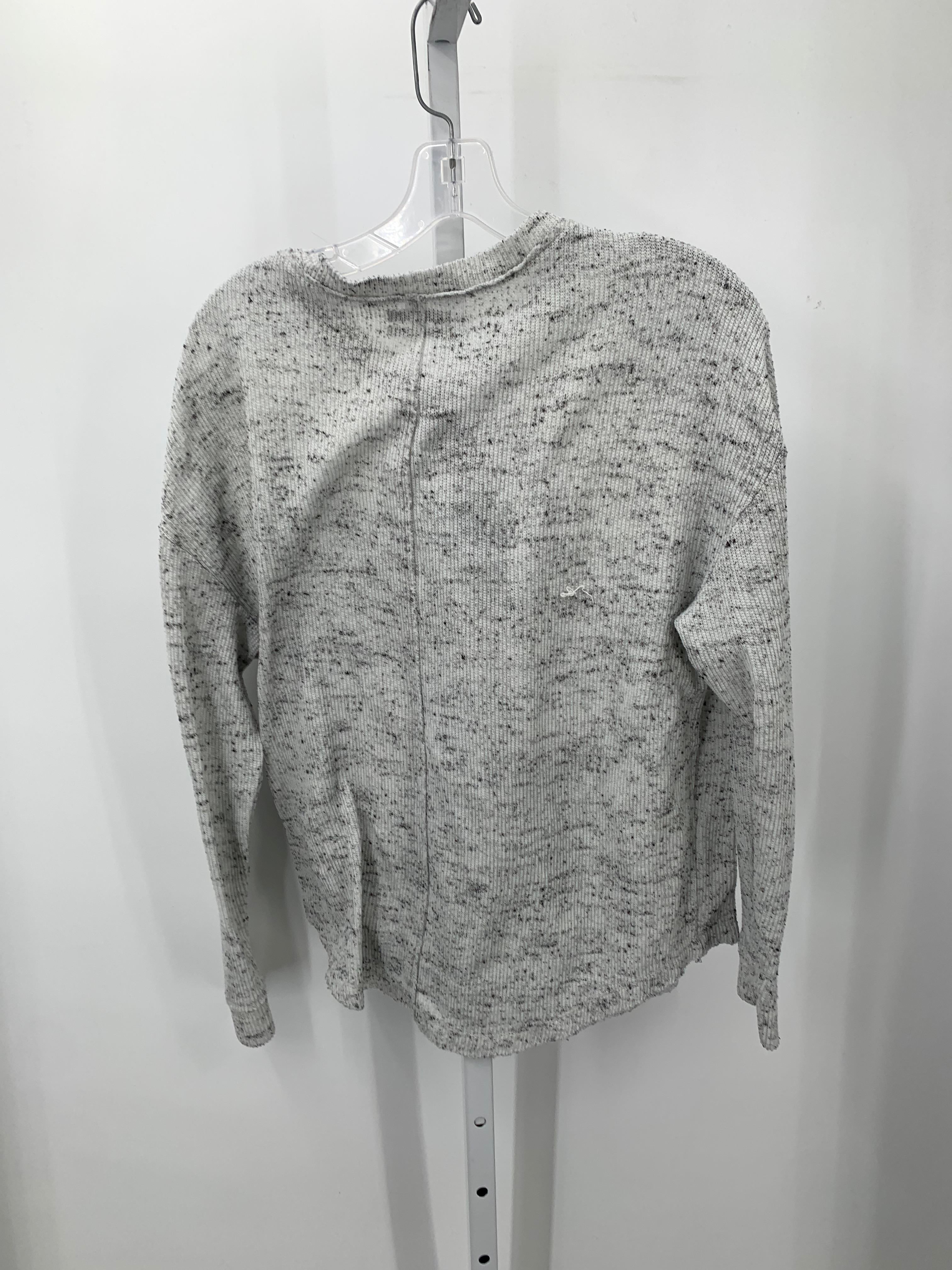 Urban Outfitters Size Medium Misses Long Sleeve Shirt