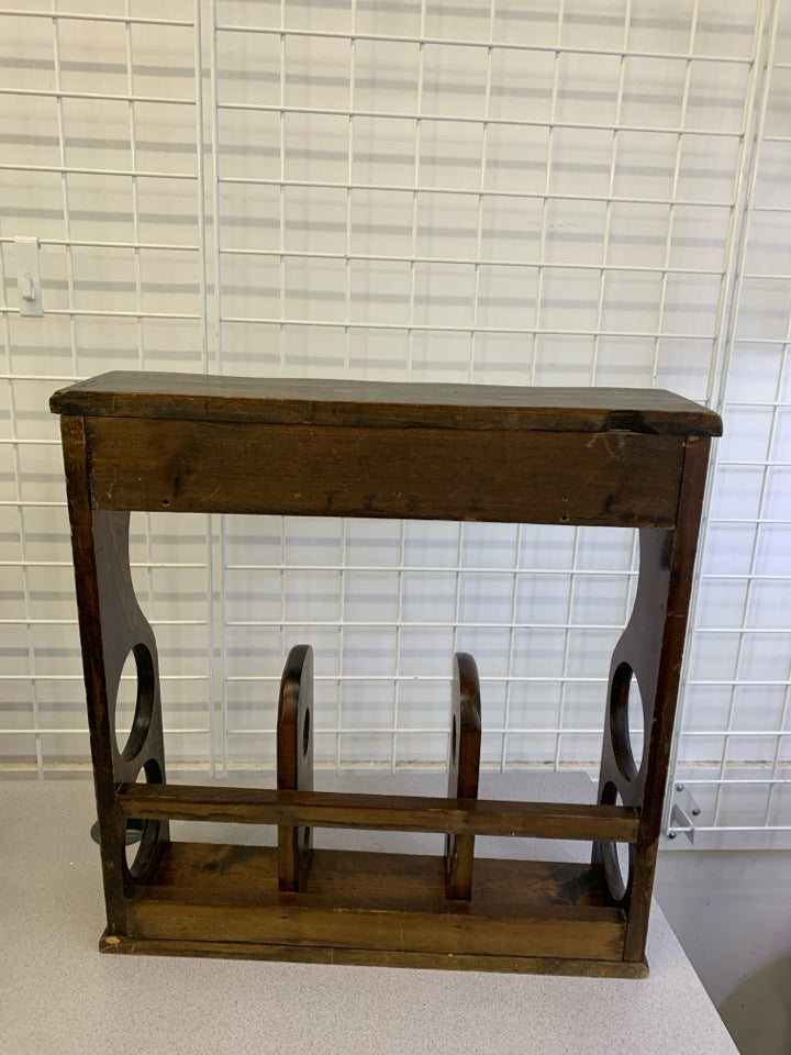VTG WOOD WINE RACK W/6 BOTTLE HANGING SPOTS.