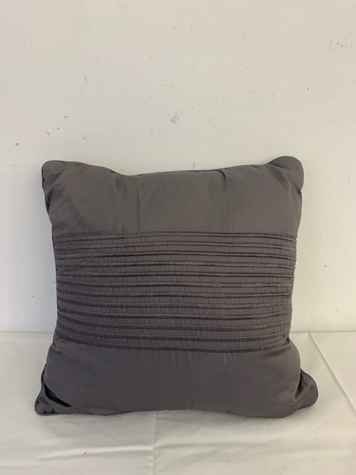 SQUARE GREY PILLOW.