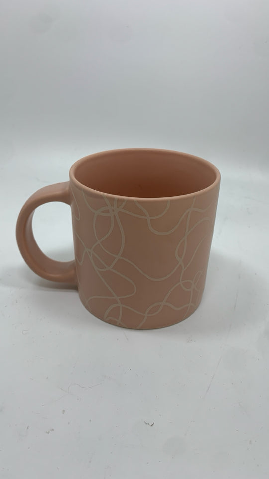 PINK WHITNEY KERNEY SQUIGGLE MUG.