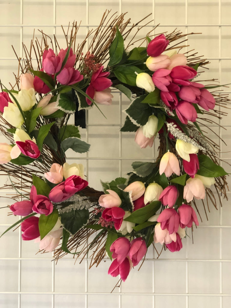 PINK FAUX TULIP FLORAL WREATH.