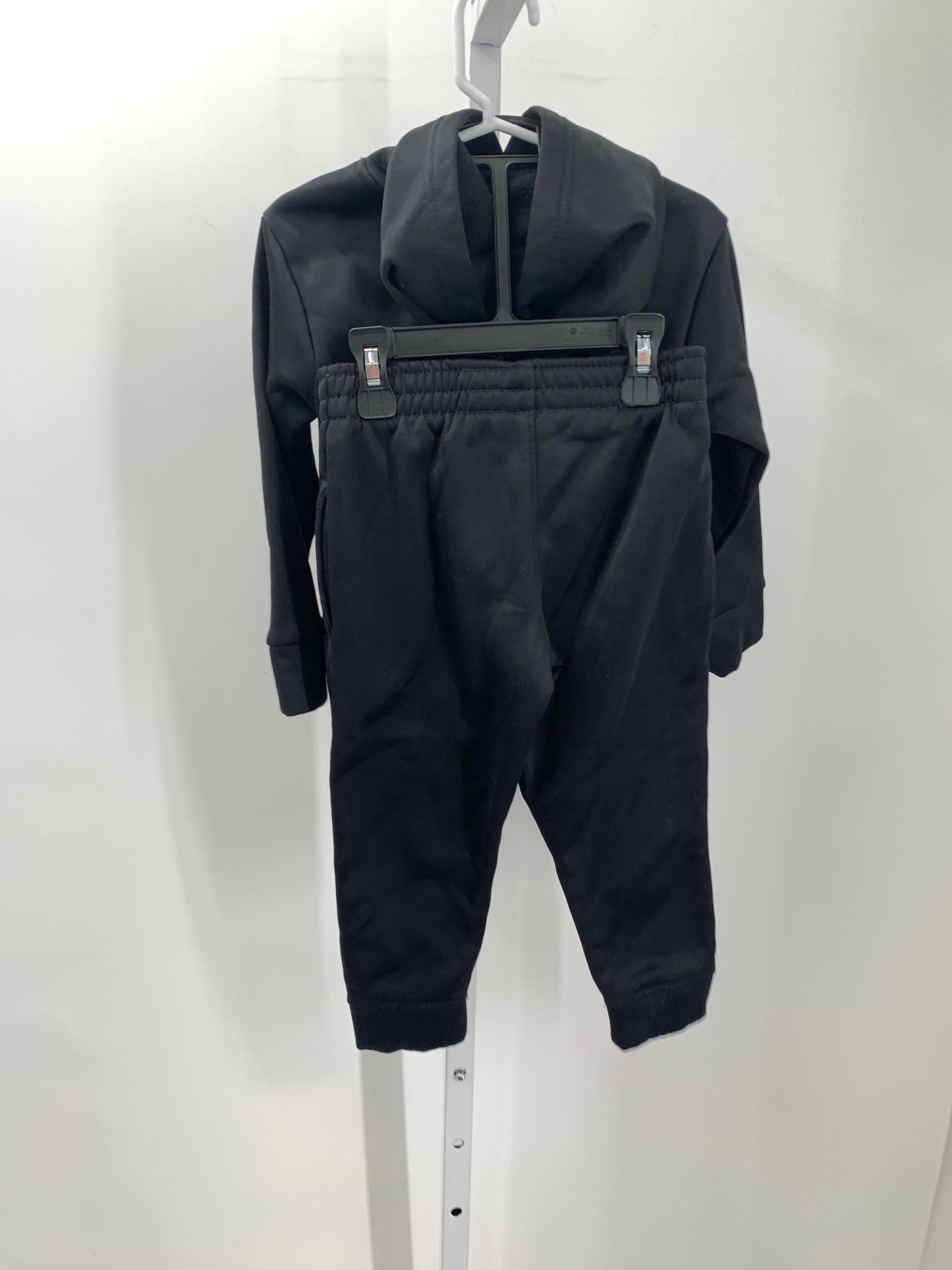 KNIT HOODIE AND PANTS