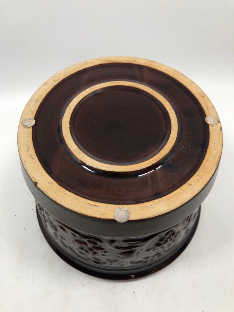 BROWN EMBOSSED GRAPE CERAMIC PLANTER.