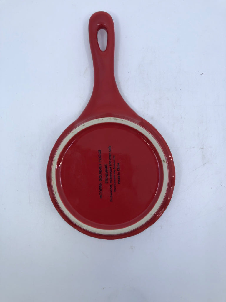 RED CERAMIC STONEWARE PAN.