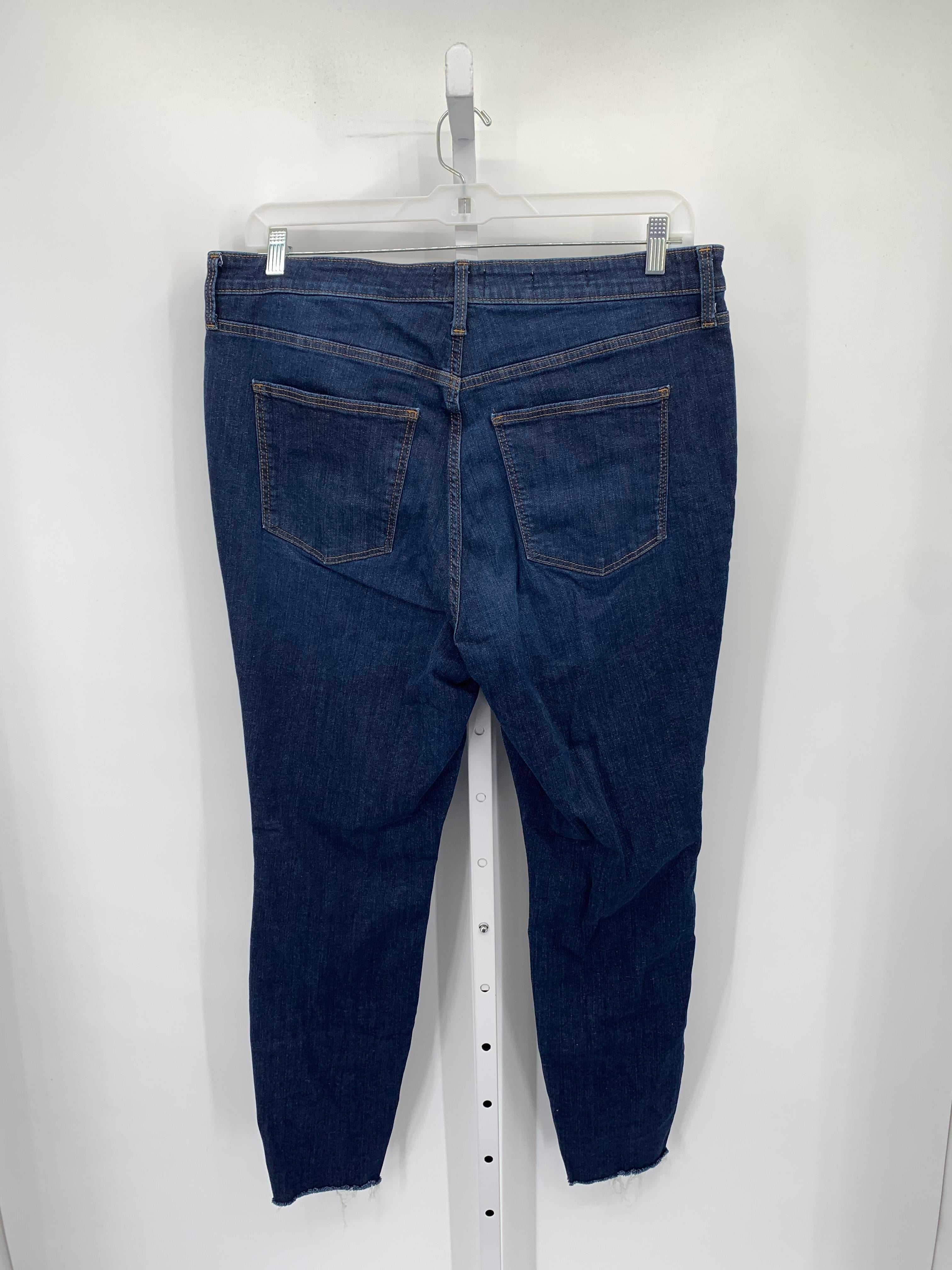 Universal Thread Size 16 Long Misses Jeans