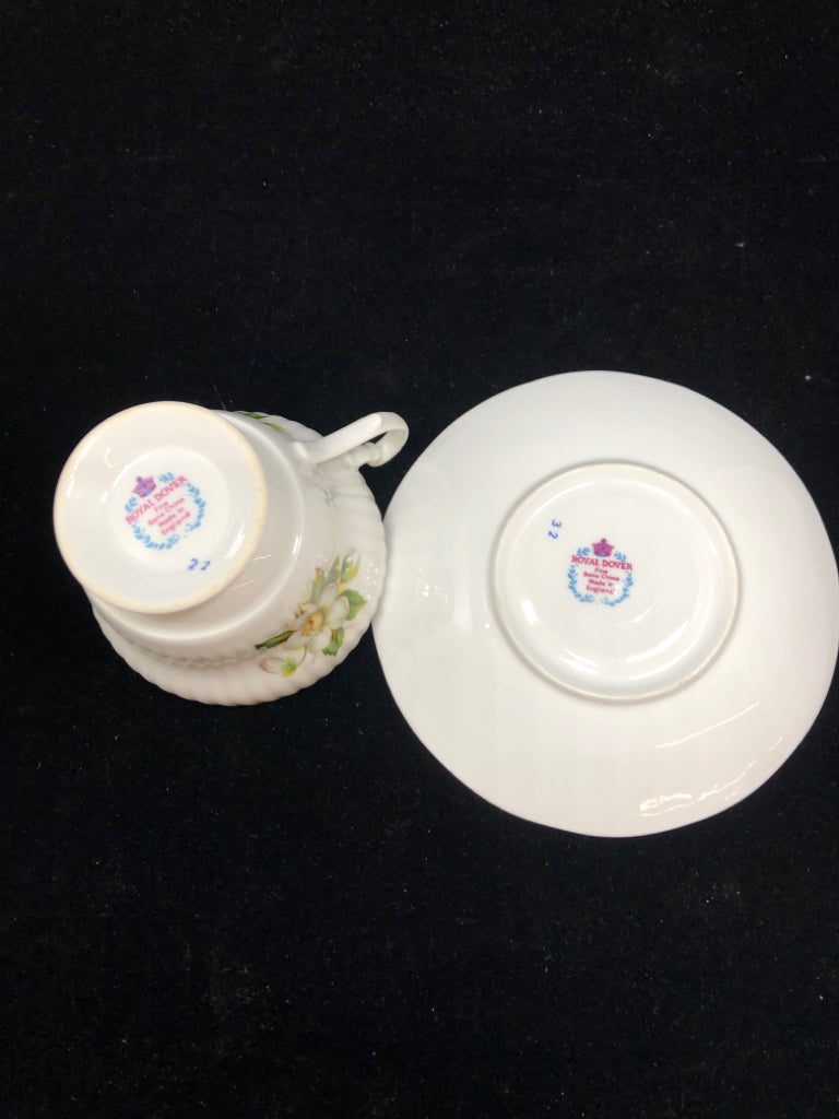 WHITE FLOWER TEA CUP & SAUCER - ROYAL DOVER.