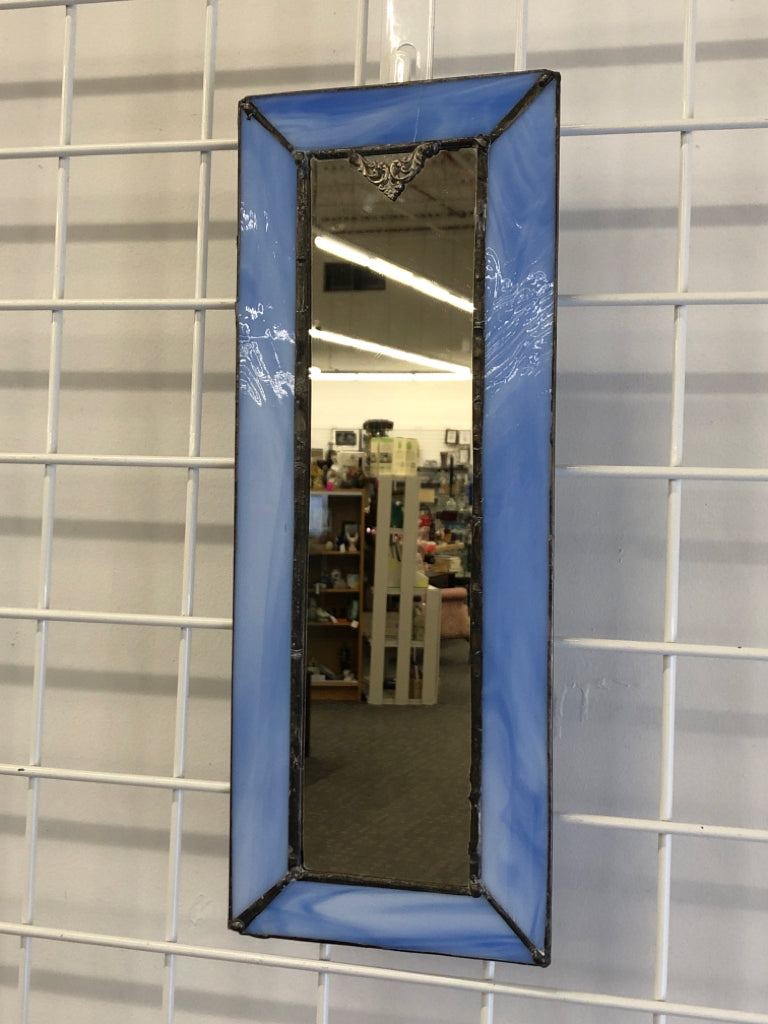 RECTANGULAR MIRROR W/LIGHT BLUE STAINED GLASS BORDER.