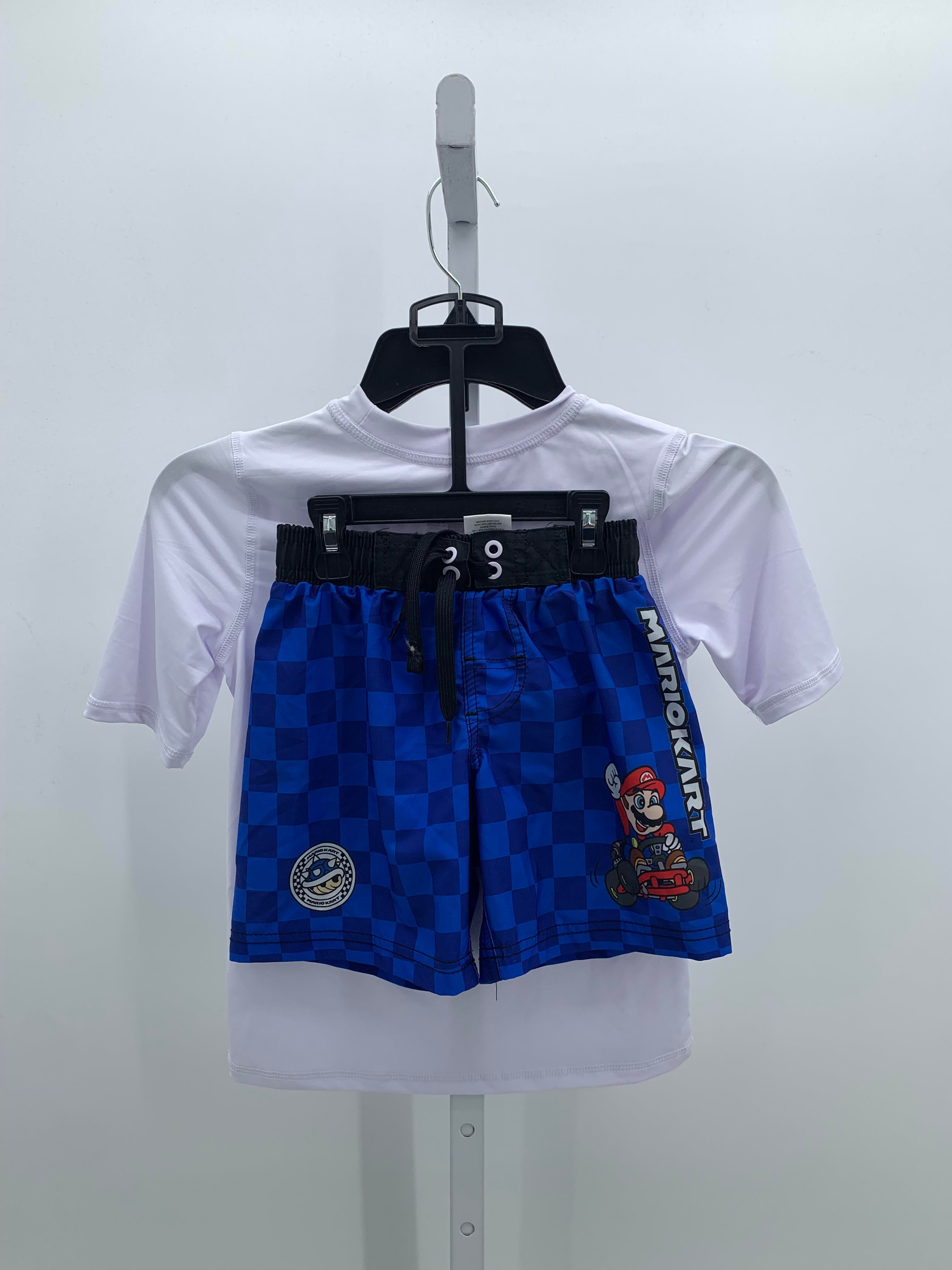 MARIO KART GRAPHIC SHIRT AND SHORTS