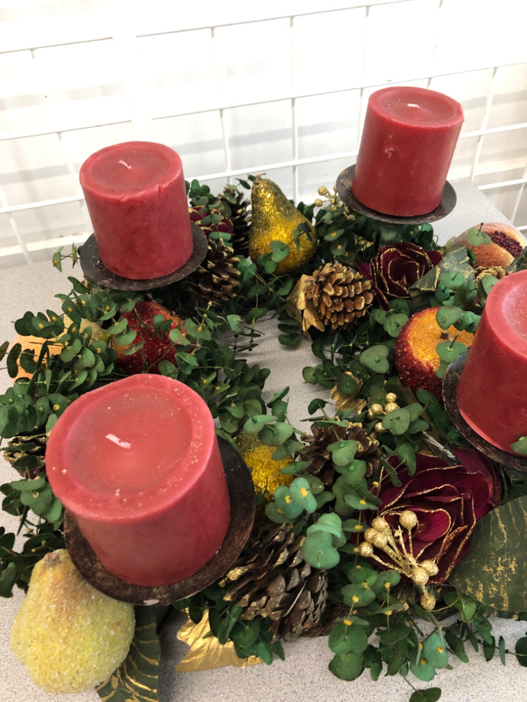 CANDLE HOLDER WREATH W/ SPARKLY FRUIT/FLOWERS.