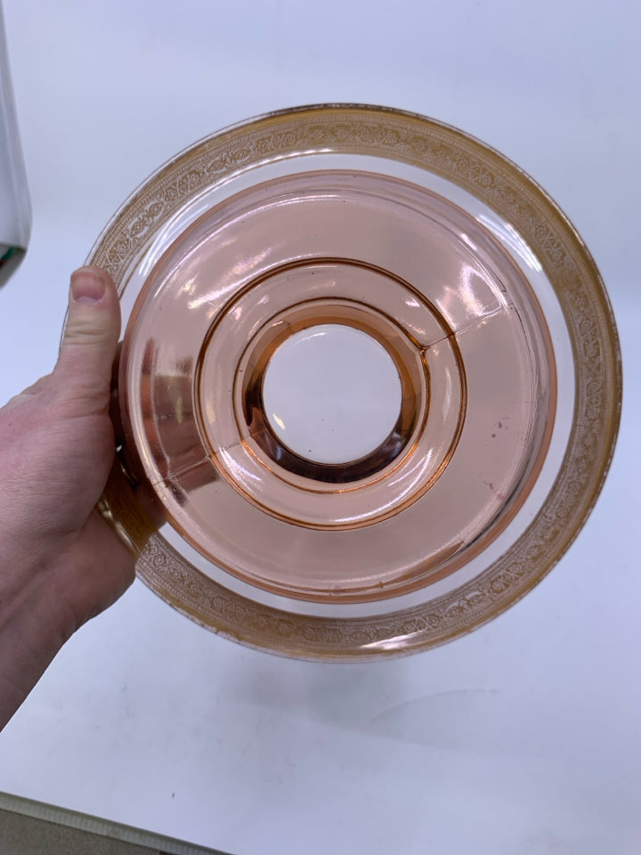 VTG FOOTED PINK DEPRESSION GLASS W/ DETAILED GOLD EDGE CENTERPIECE BOWL.
