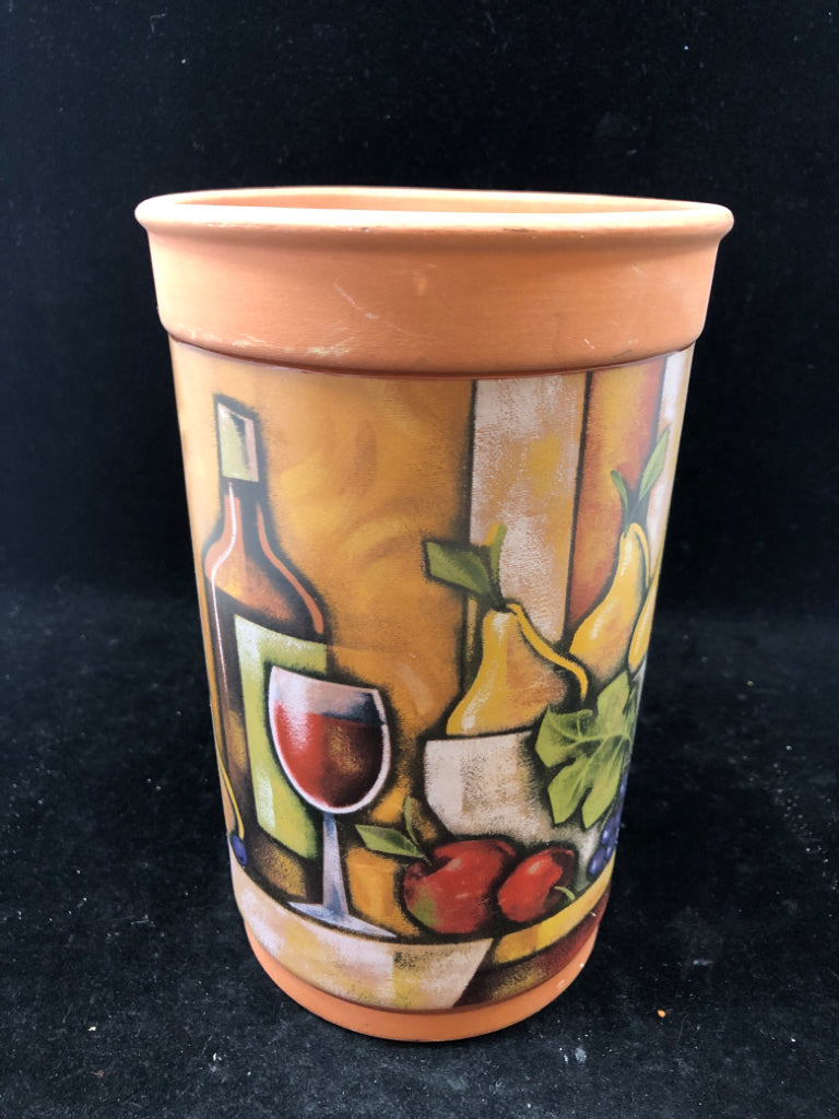TALL TERRA COTTA WINE BOTTLE SLEEVE.