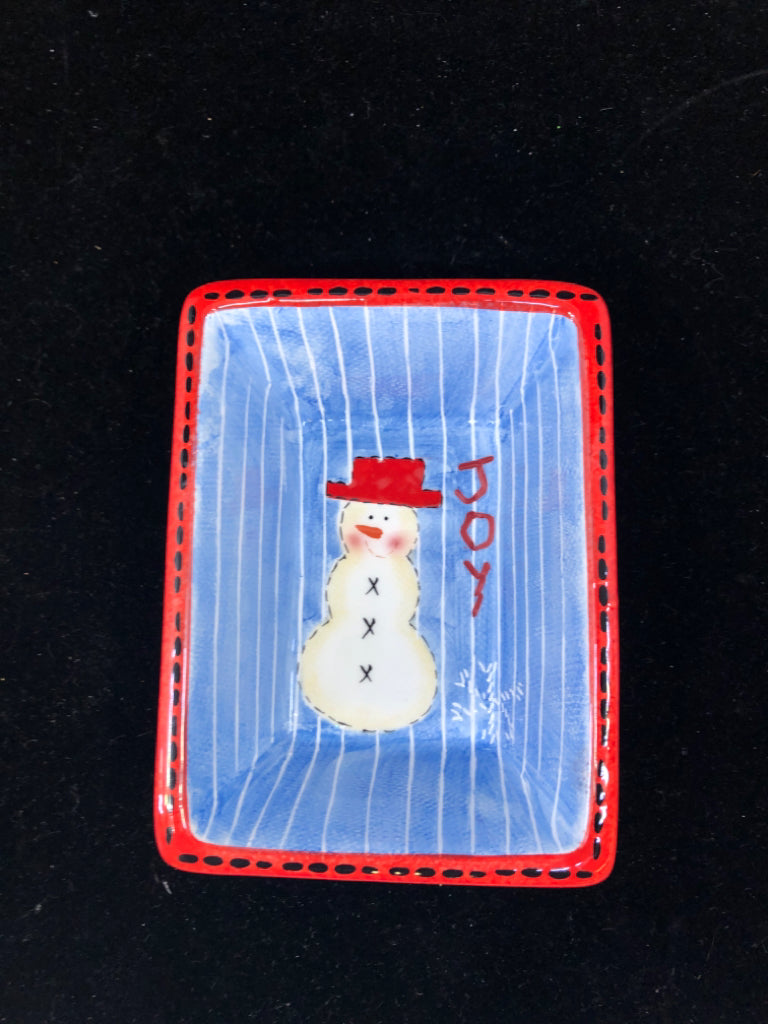 SMALL SQUARE SNOWMAN "JOY" DISH.