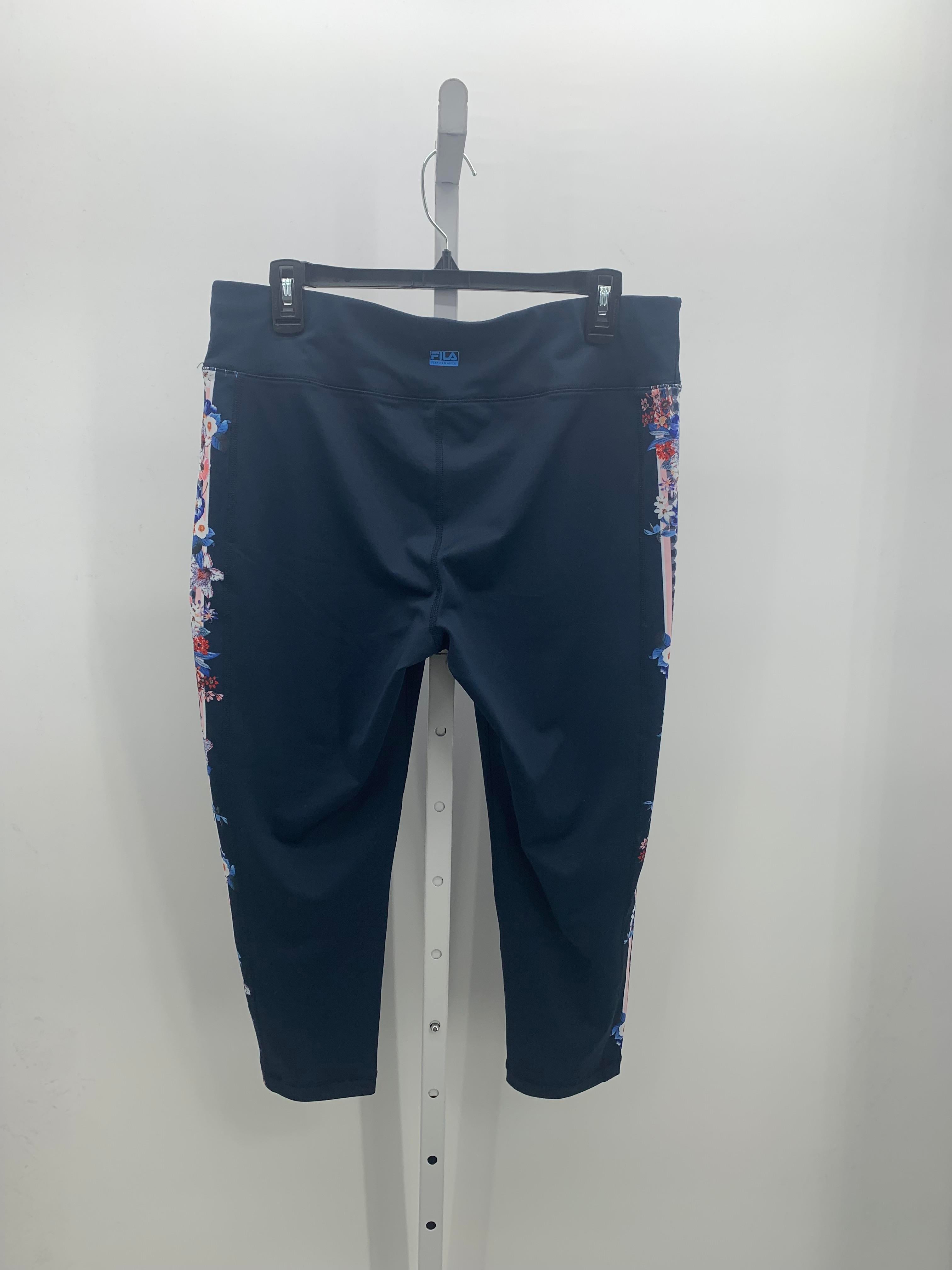 Fila Size Large Misses Cropped Pants