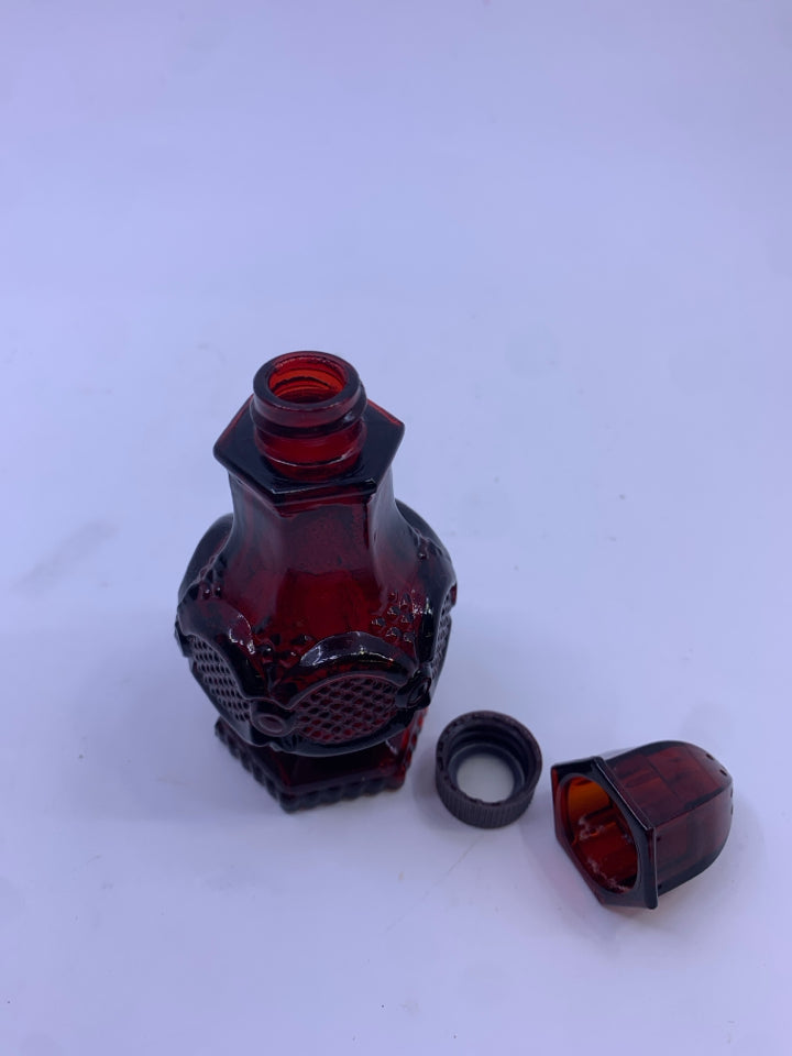 2 VTG CRANBERRY SALT AND PEPPER SHAKERS.