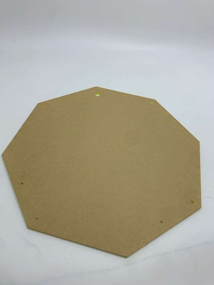 QUILT COMPANY ACRYLIC OCTAGON CUTTING STENCIL.