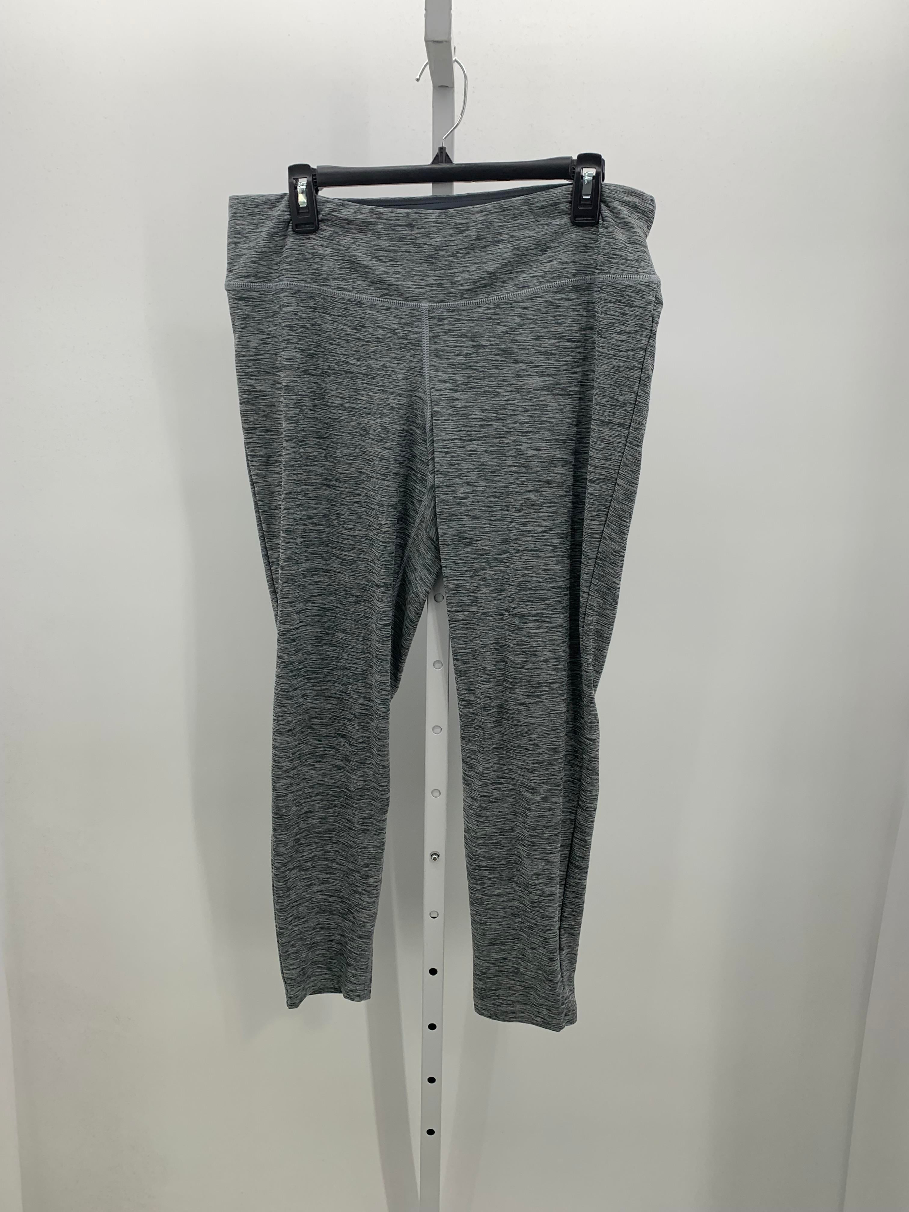 New Balance Size Extra Large Misses Leggings