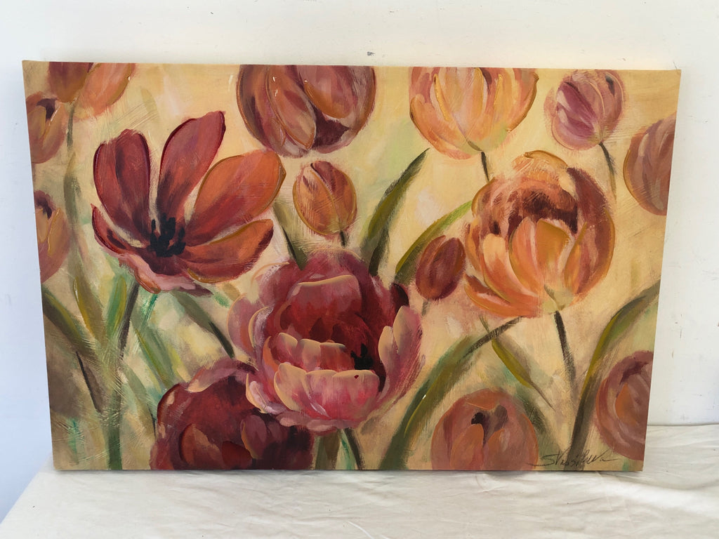 ORANGE AND PINK FLORAL CANVAS WALL ART.