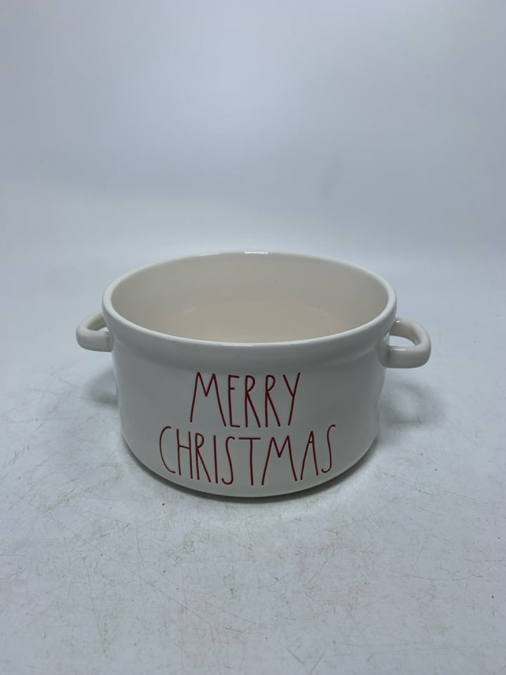 CIRCLE RAE DUNN WHITE MERRY CHRISTMAS BAKING DISH W/ HANDLES.