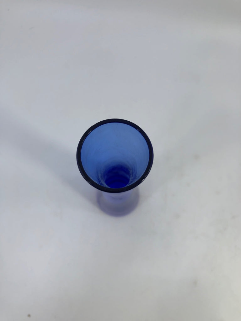 COBALT BLUE BUD VASE.