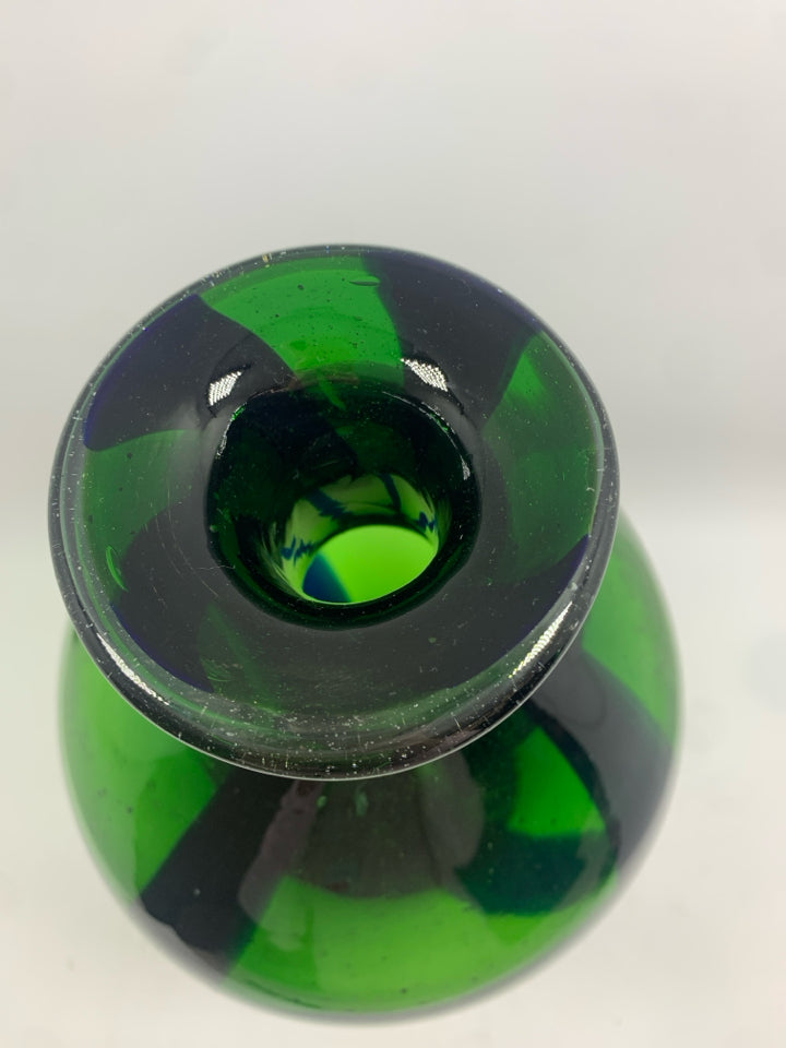 RECYCLED GREEN GLASS VASE W/BLUE BASE - MADE IN MEXICO.