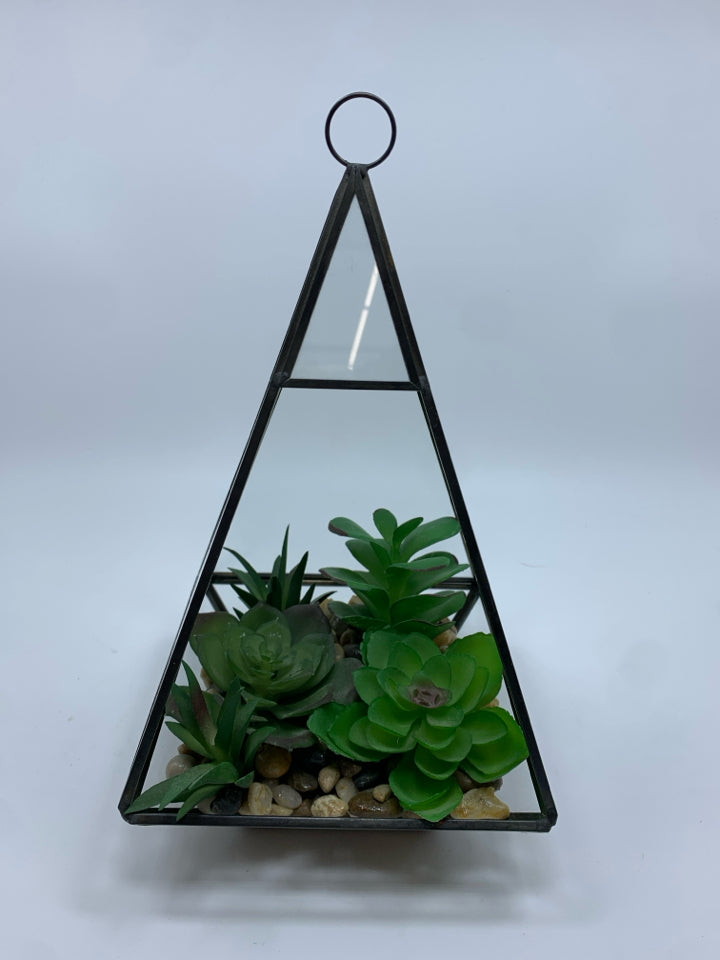 FAUX SUCCULENTS IN GEOMETRIC GLASS TERRARIUM.