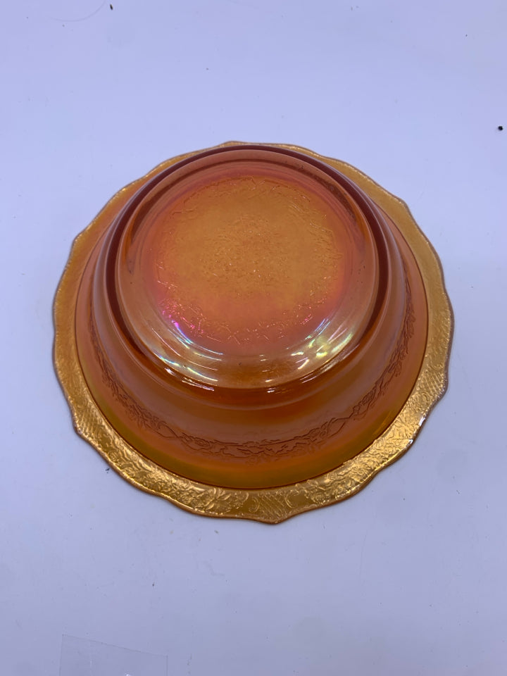 VTG CARNIVAL GLASS ETCHED BOWL.