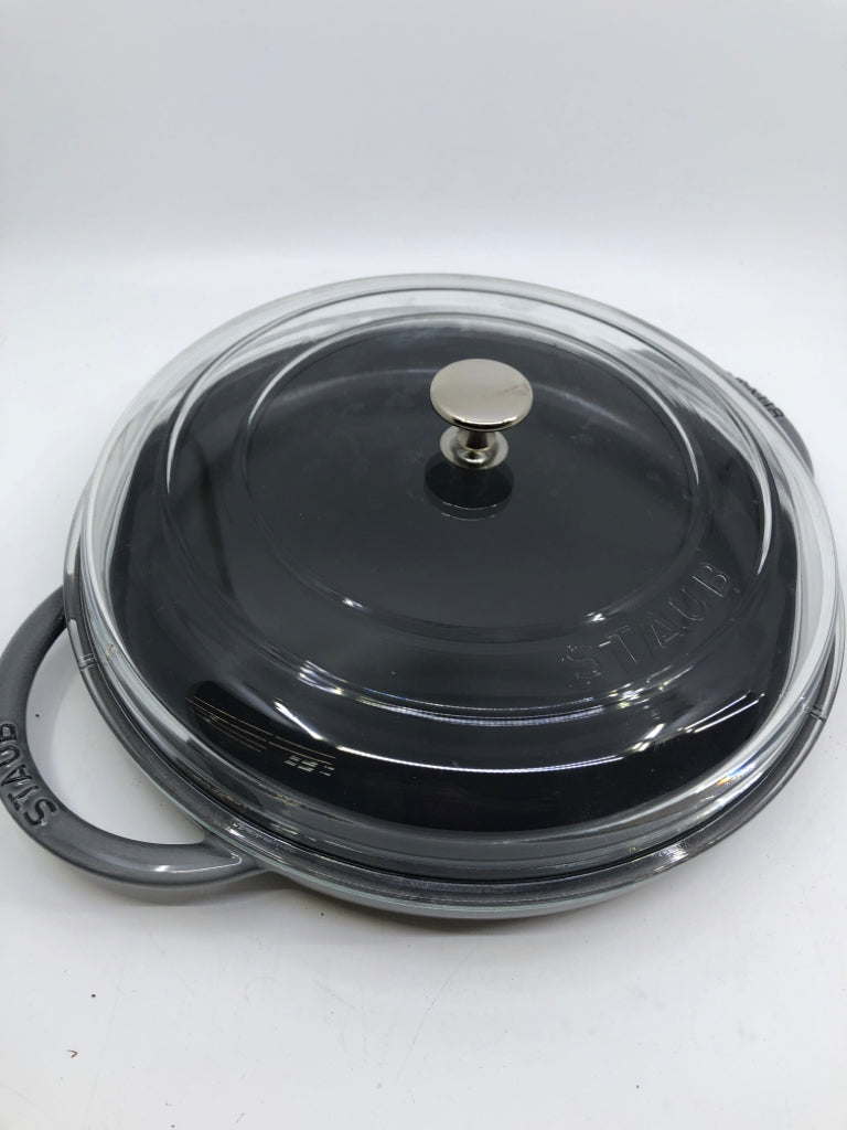 NEW GREY STAUB EVERYTHING BRAISER CAST IRON PAN W LID.