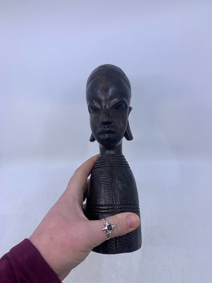 HEAVY BLACK CARVED WOOD HEAD/BUST FOLK ART.