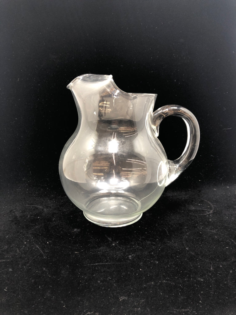 CLEAR GLASS PITCHER W/ICE LIP.