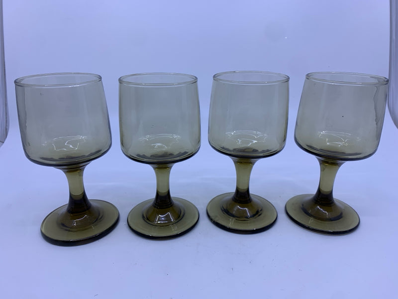 4 SMOKE GLASS WINE GLASSES.