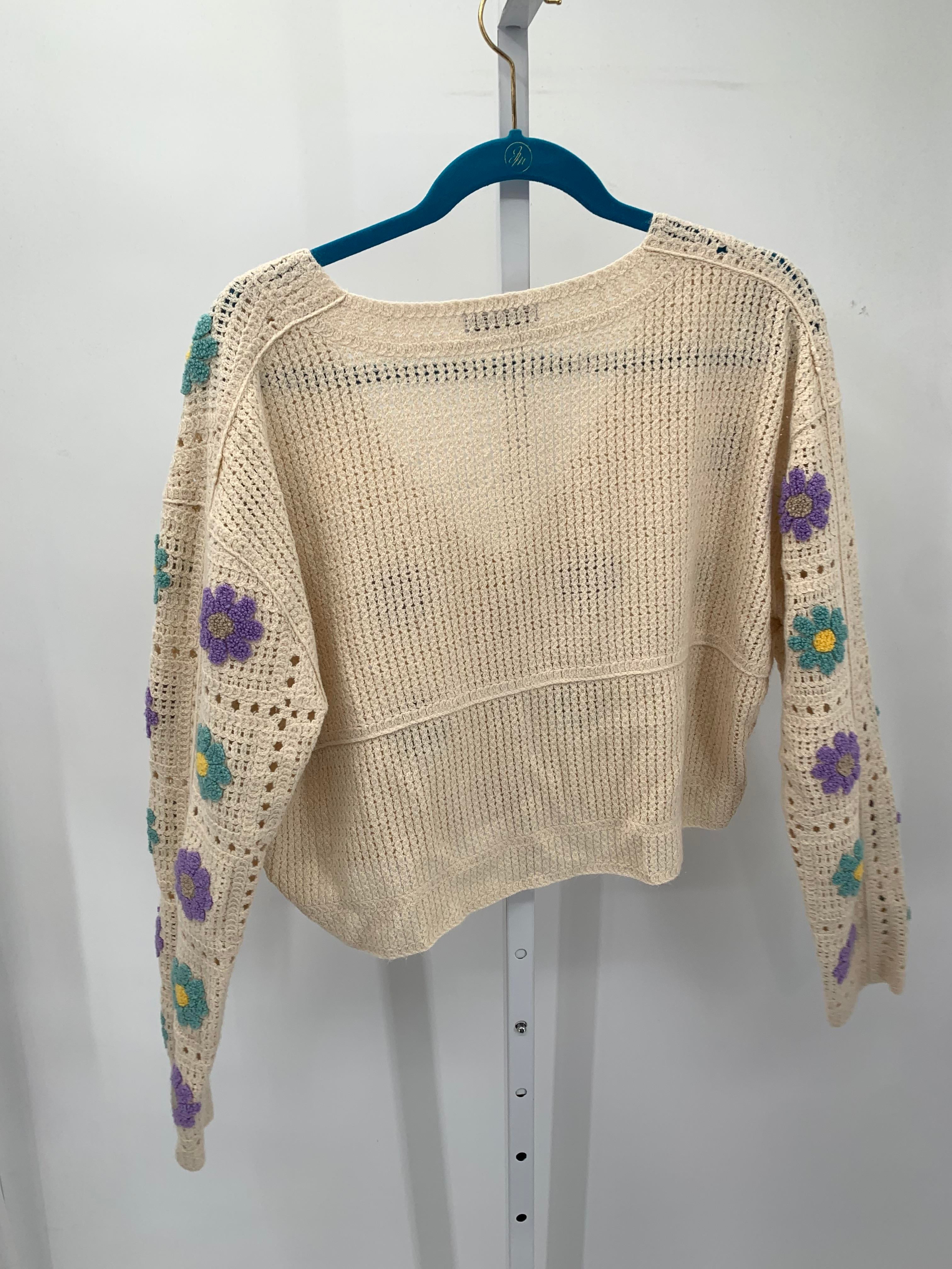 SO Size Large Juniors Long Sleeve Sweater