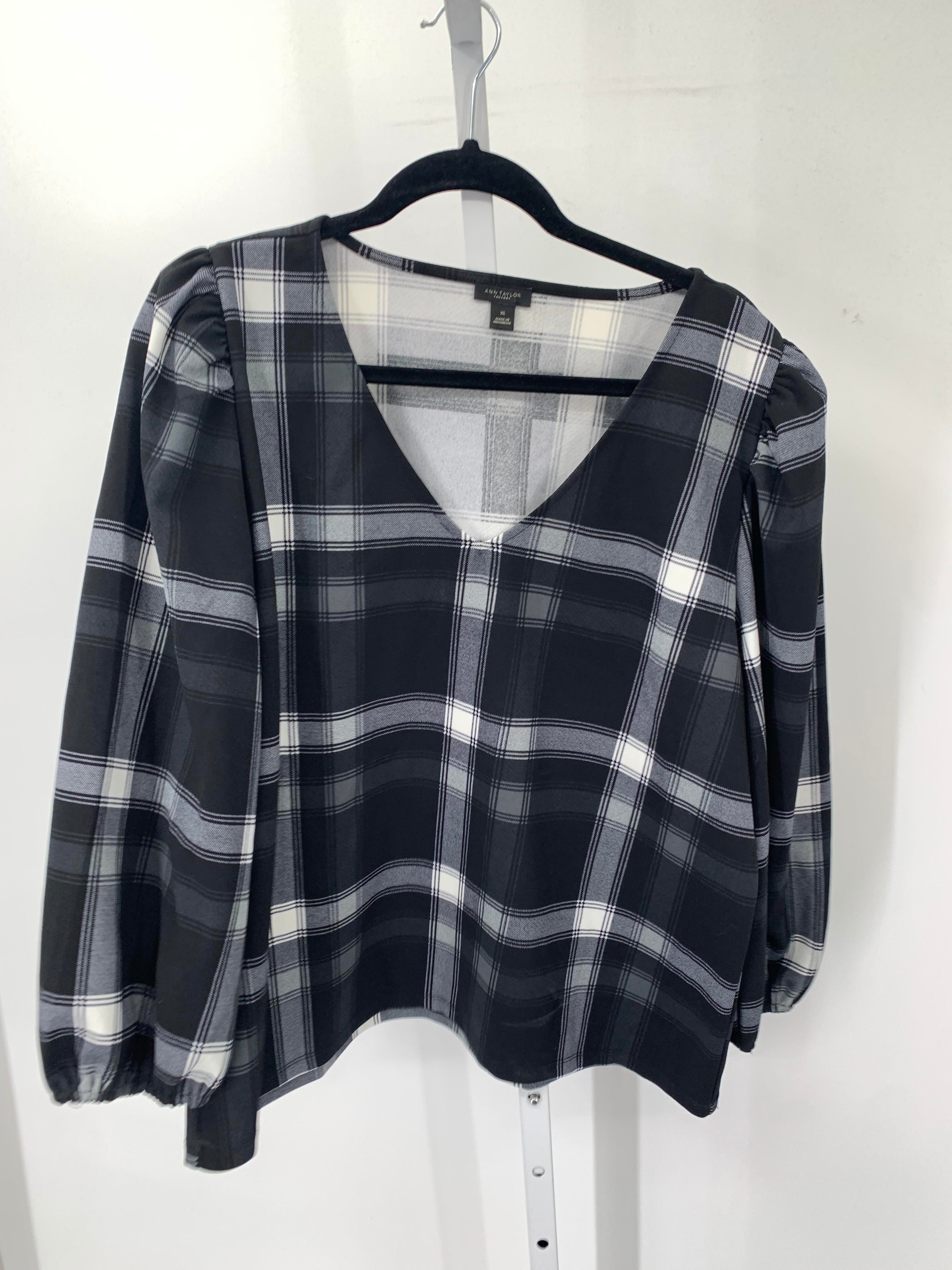 Ann Taylor Size Extra Large Misses Long Sleeve Shirt