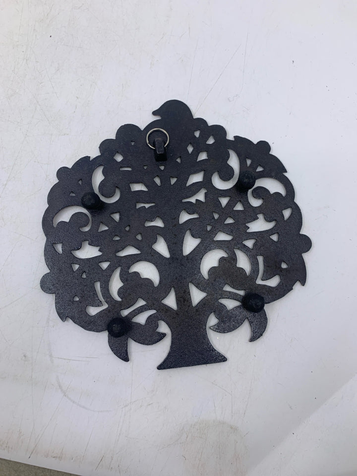 METAL COPPER COLORED TREE W/ BIRD.