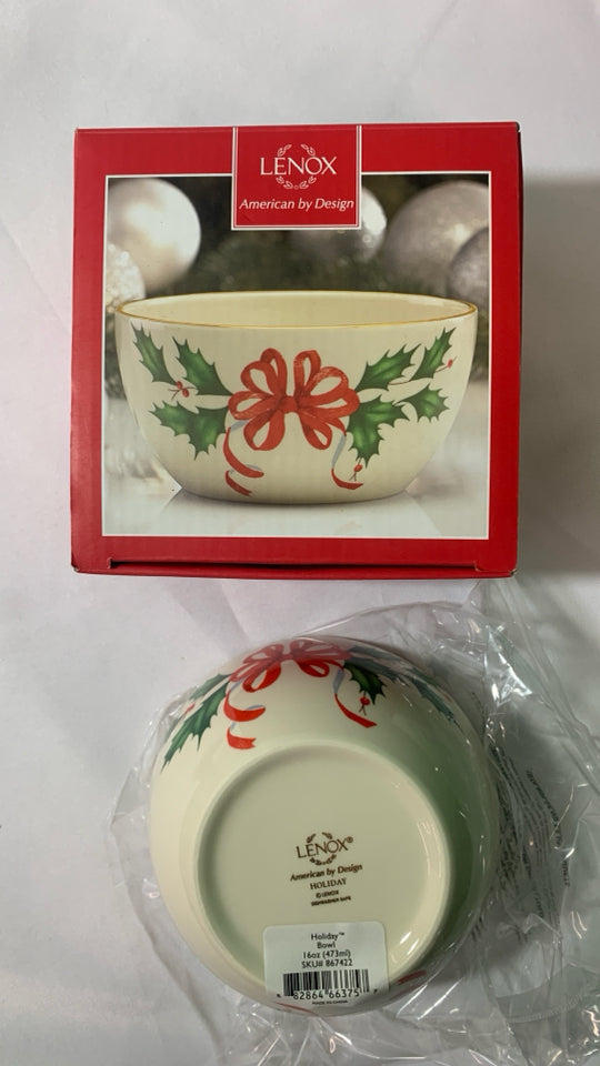 NIB LENOX HOLIDAY BOWL.