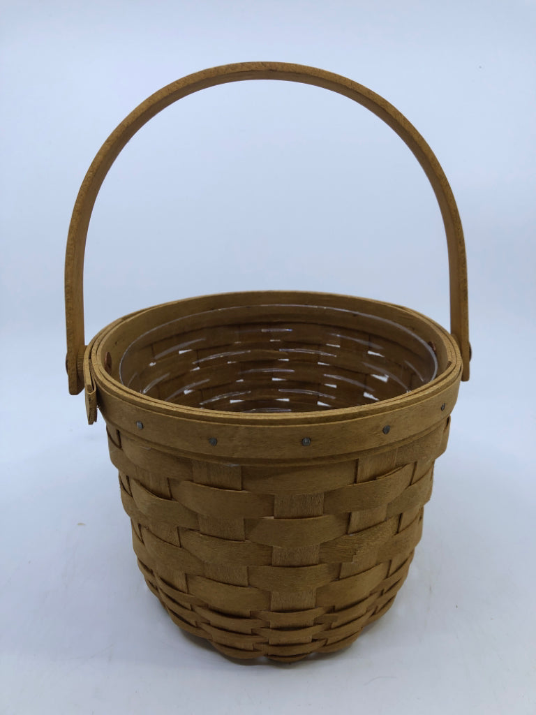 2003 ROUND BASKET, PROTECTOR, SWING HANDLE.