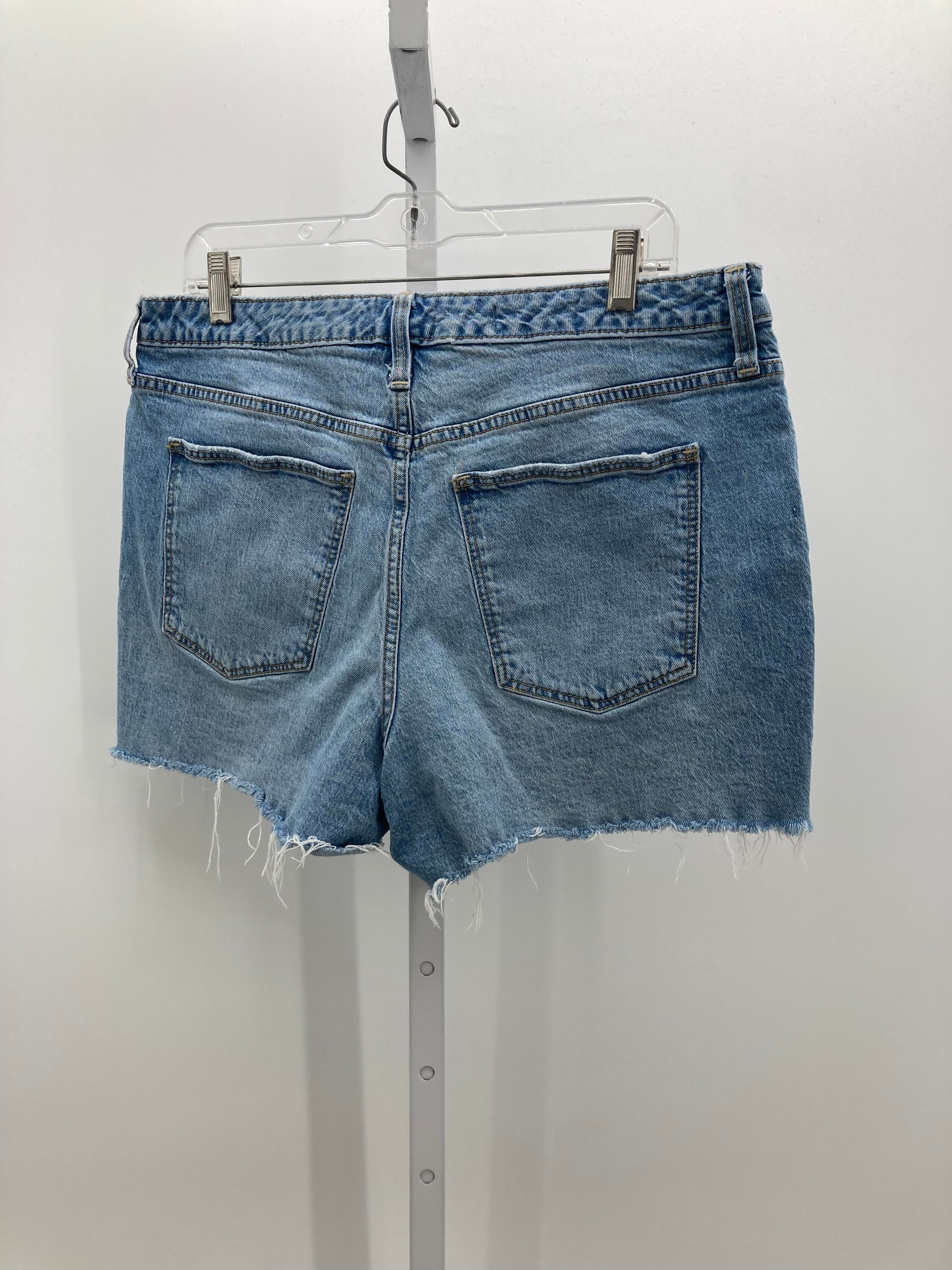 Universal Thread Size 14 Misses Shorts