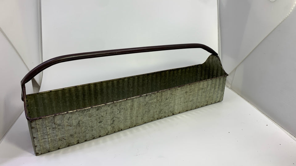 GALVANIZED METAL PLANTER BOX.
