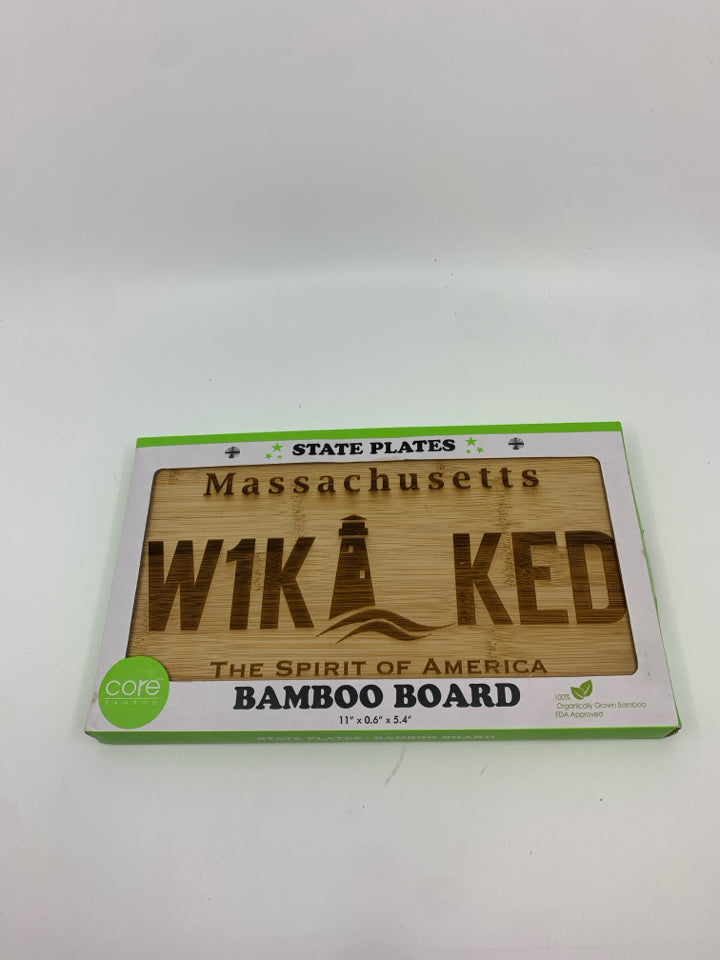 NIB MASS STATE PLATE BAMBOO BOARD.