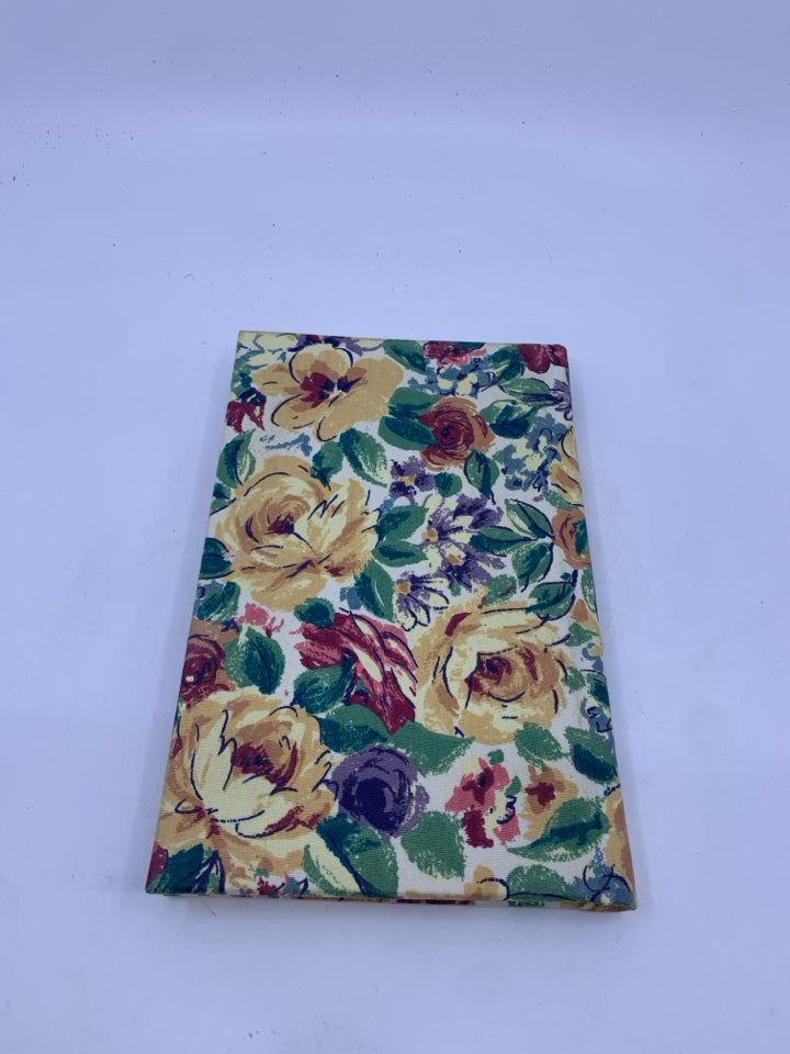 NOTEBOOK W/ COLORED FLORAL FABRIC COLOR.