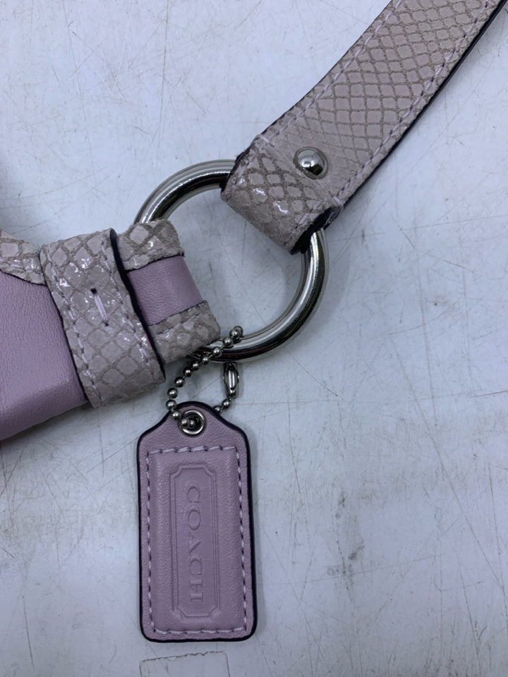 Coach F16533 Penelope Leather Shoulder Bag *Minor Wear/Marks