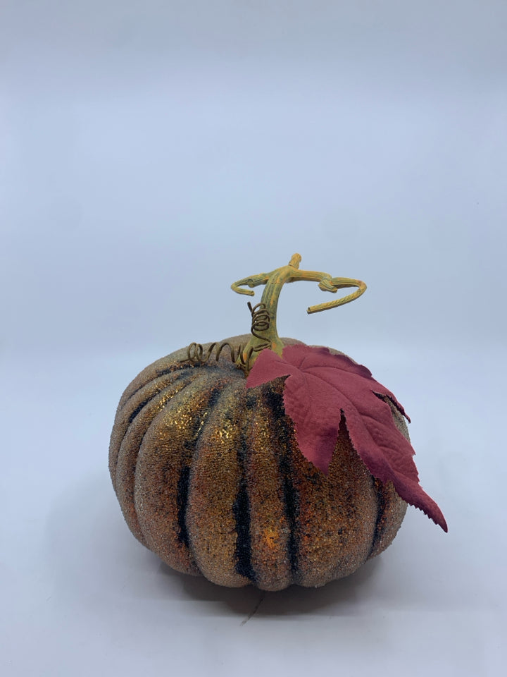 TEXTURED ORANGE PUMPKIN.